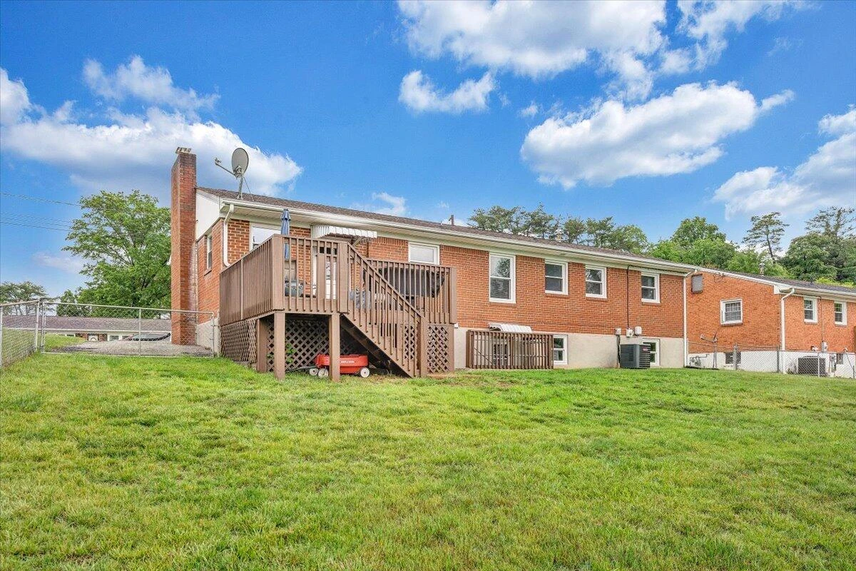 1567 South Pacific DR - Photo 40
