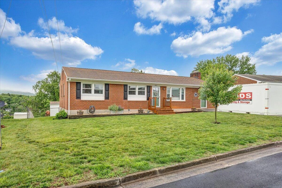 1567 South Pacific DR - Photo 45