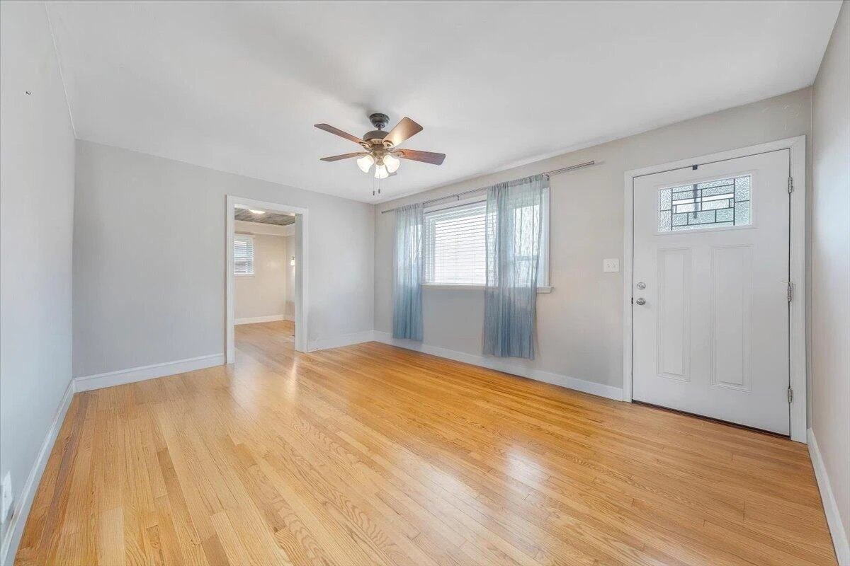 1567 South Pacific DR - Photo 5