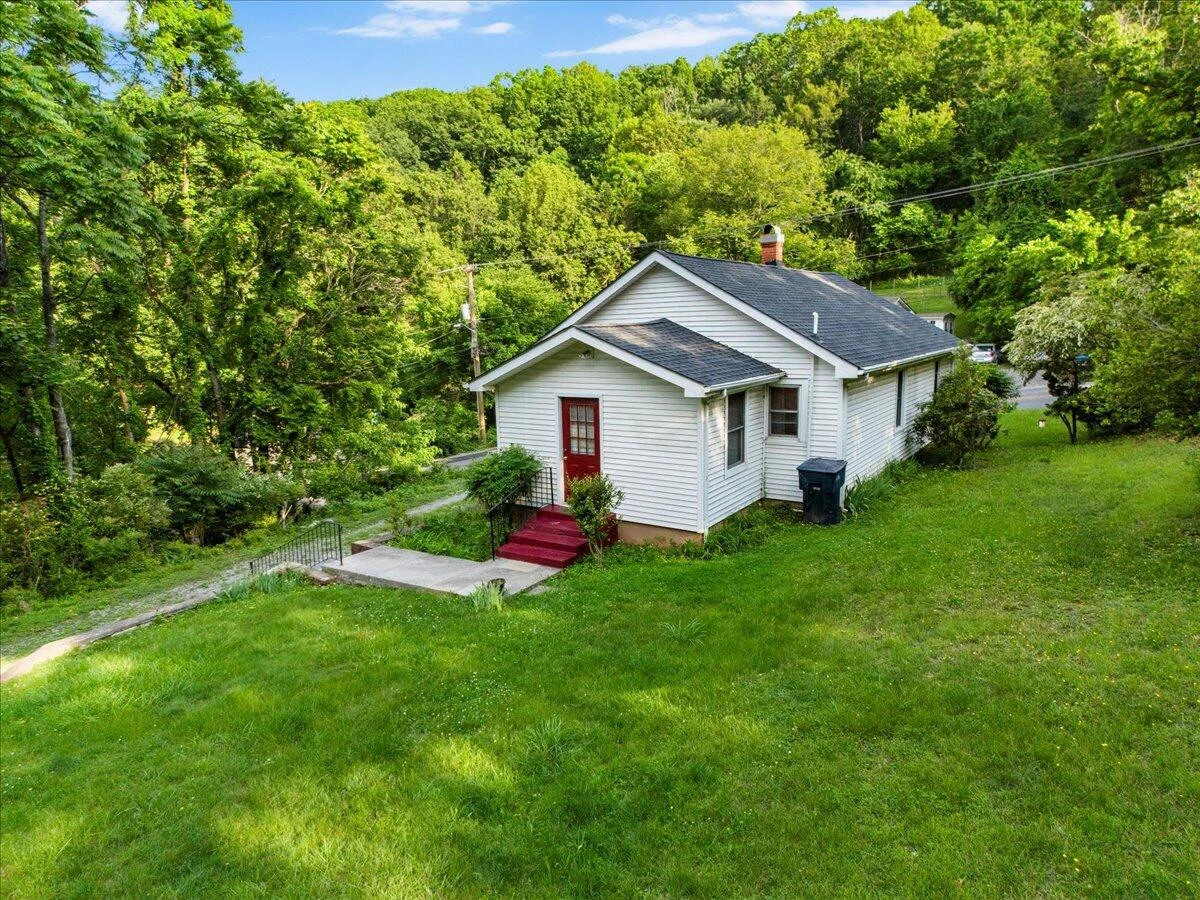 3839 Welcome Valley RD - Photo 27