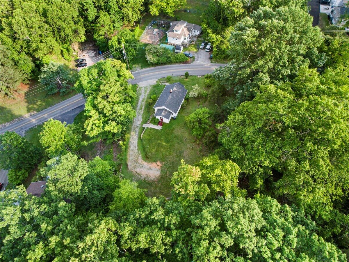 3839 Welcome Valley RD - Photo 34