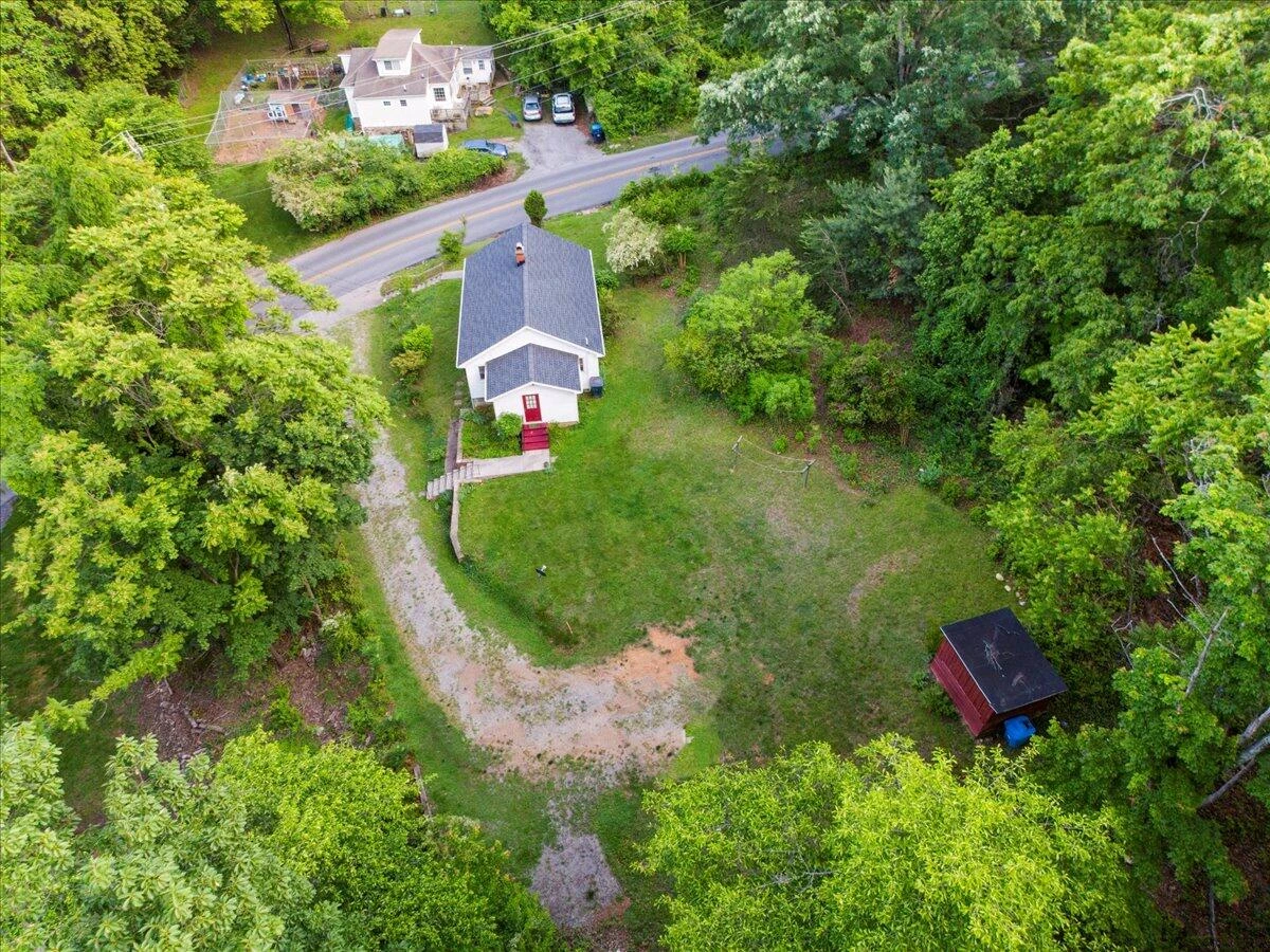 3839 Welcome Valley RD - Photo 37