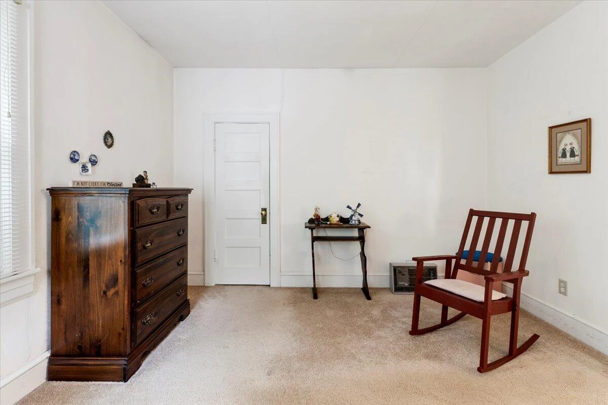 3839 Welcome Valley RD - Photo 7