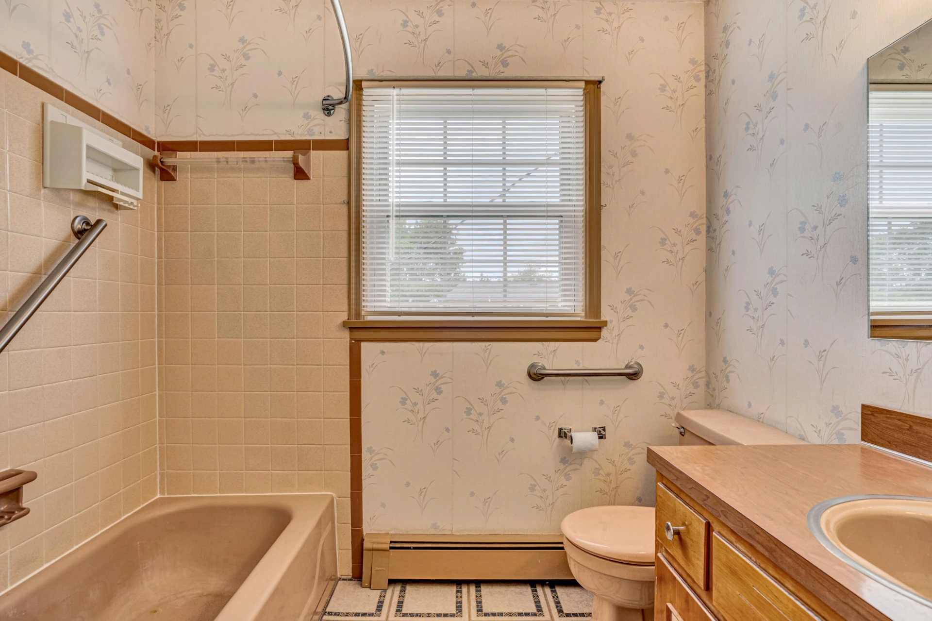 733 Plantation CIR - Photo 11