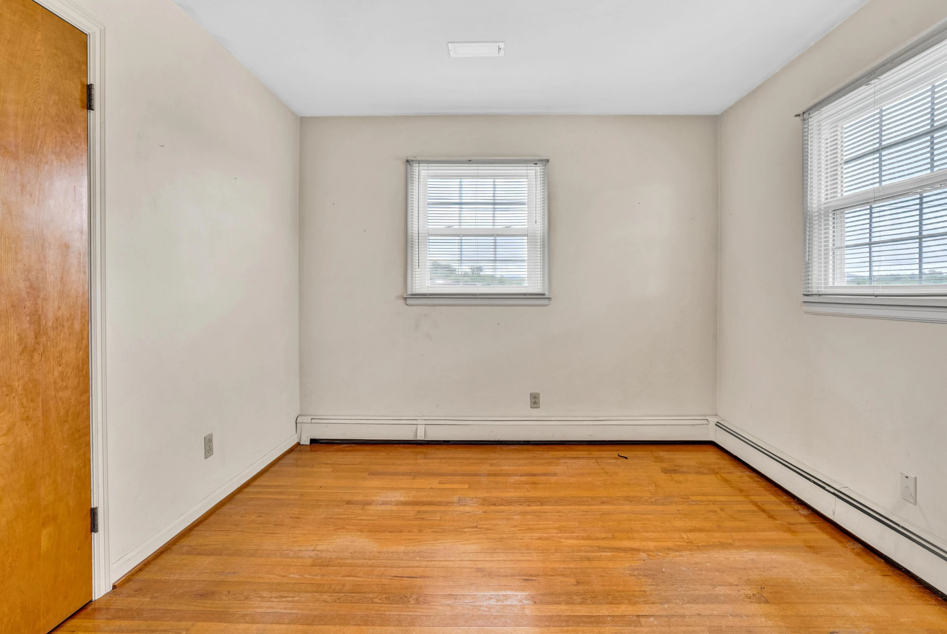733 Plantation CIR - Photo 14