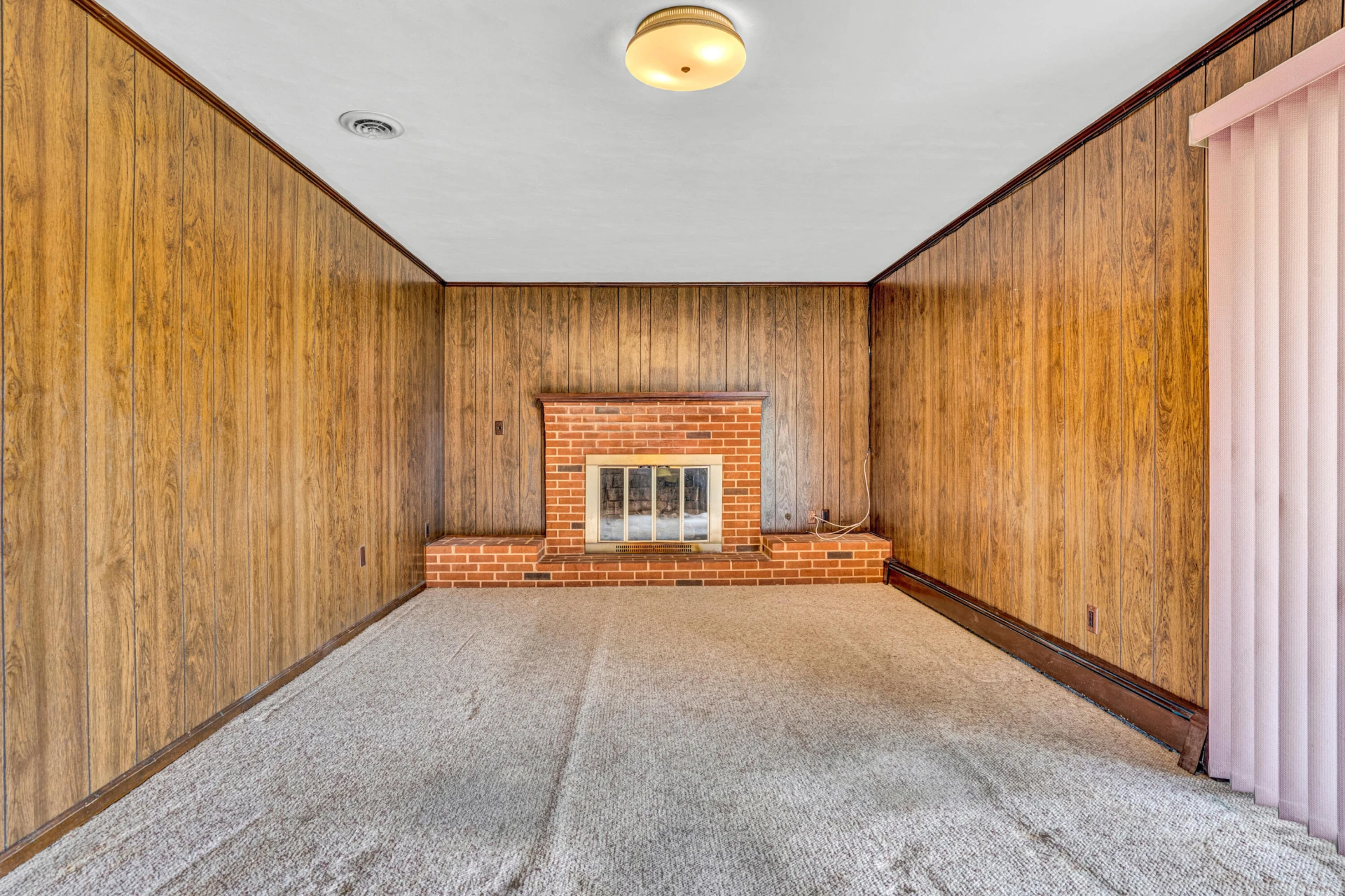 733 Plantation CIR - Photo 19