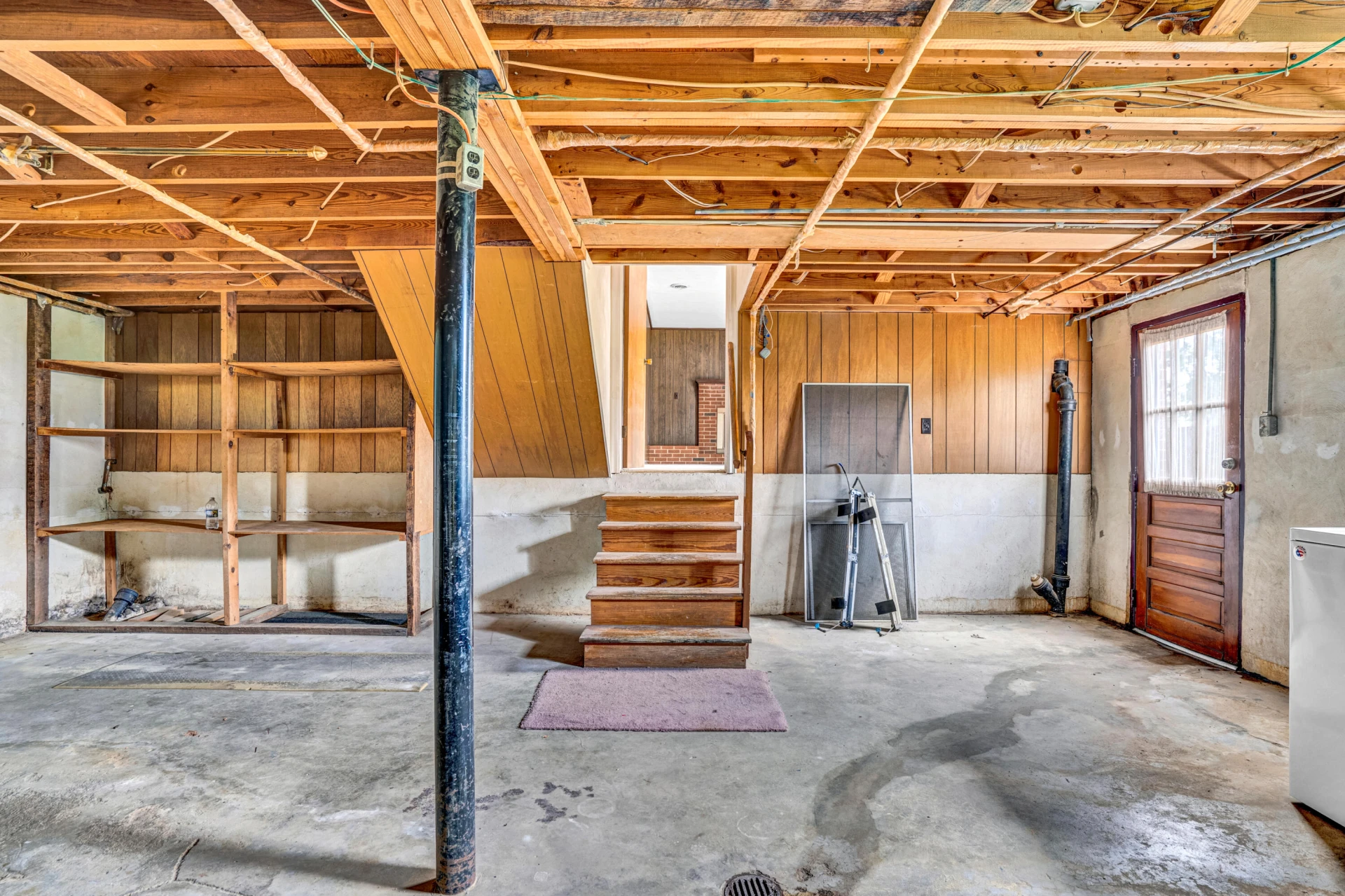 733 Plantation CIR - Photo 24