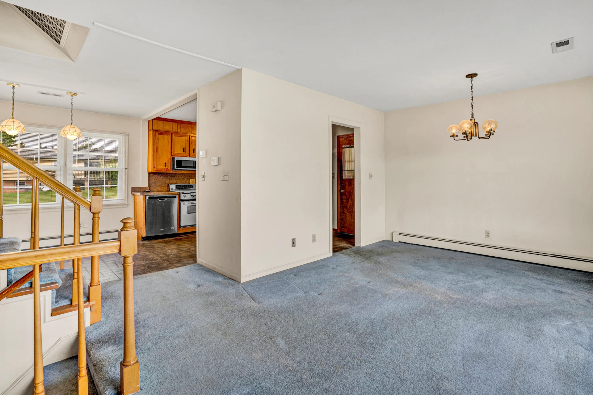 733 Plantation CIR - Photo 5