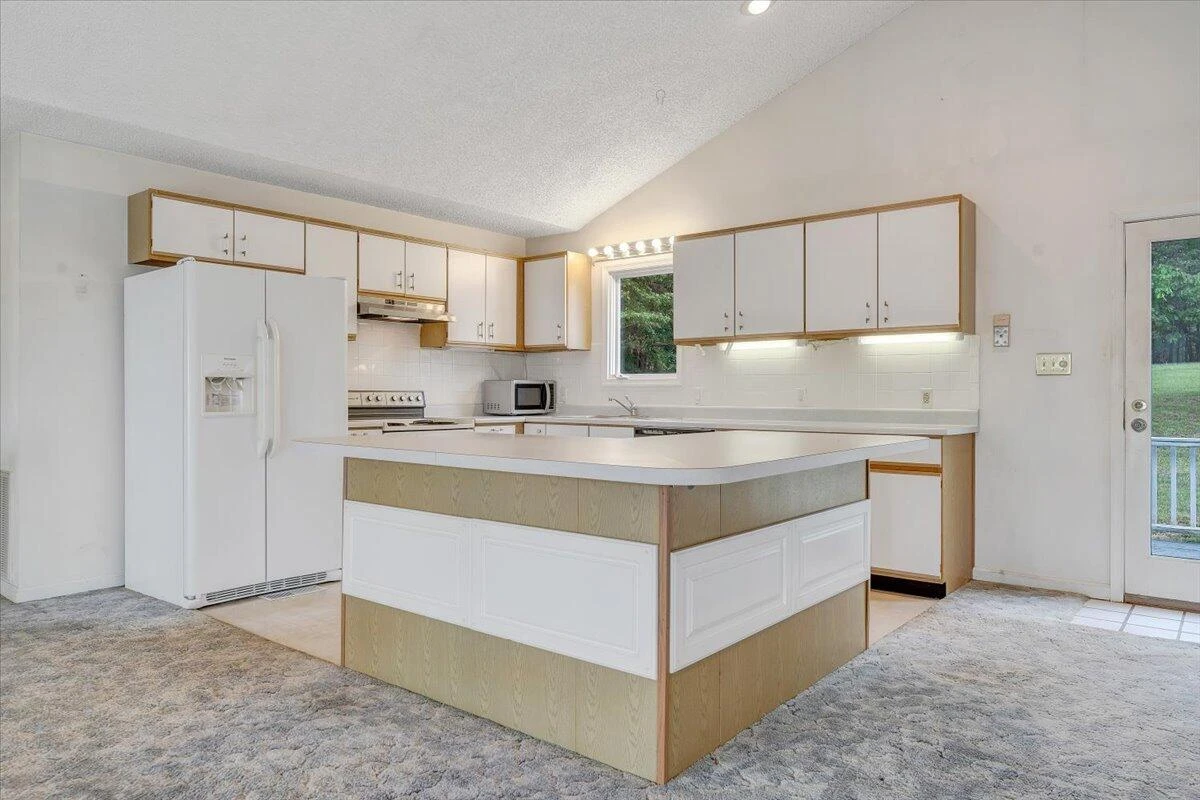205 Park Shores CIR - Photo 16