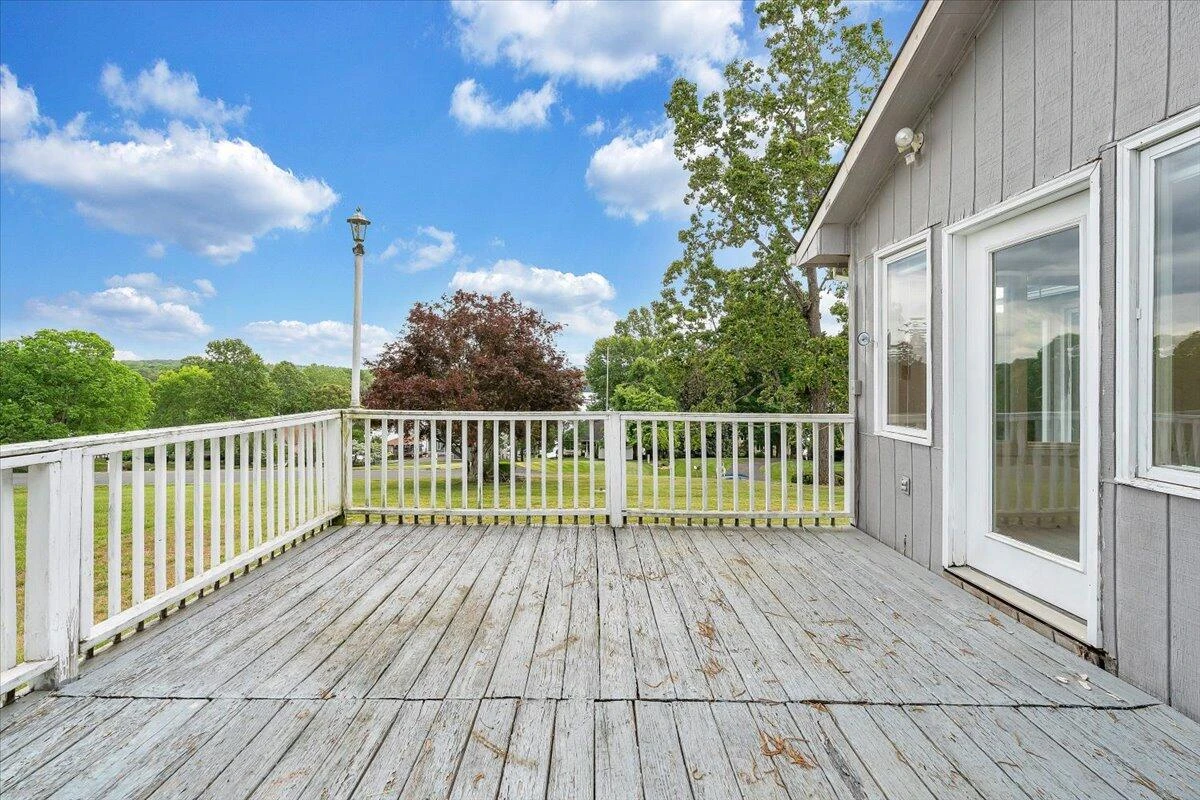 205 Park Shores CIR - Photo 29