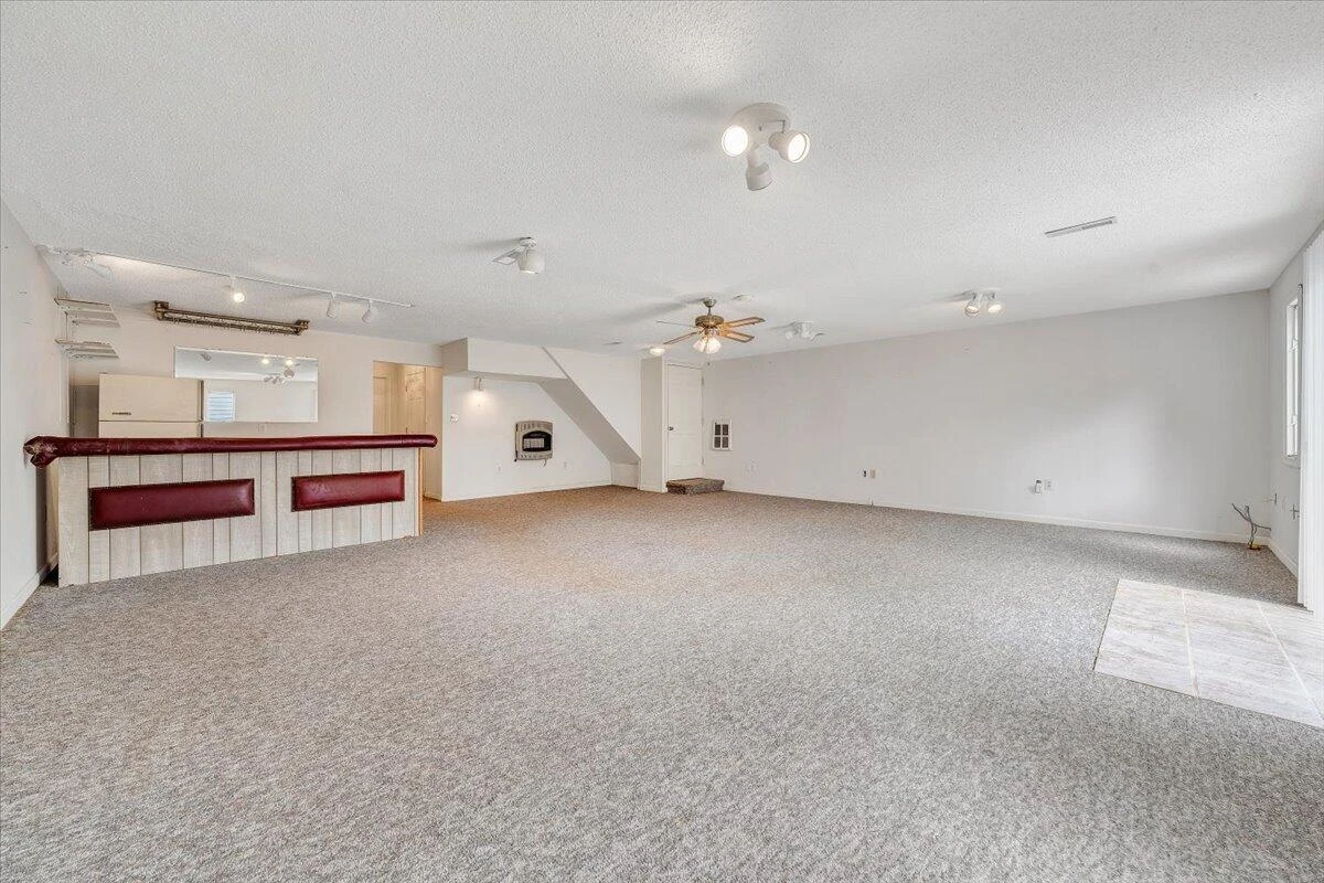205 Park Shores CIR - Photo 38