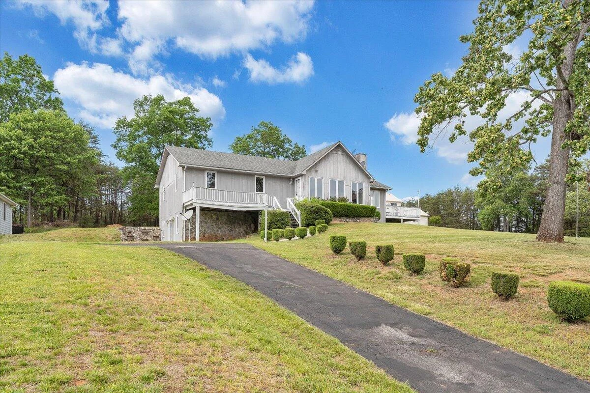 205 Park Shores CIR - Photo 52