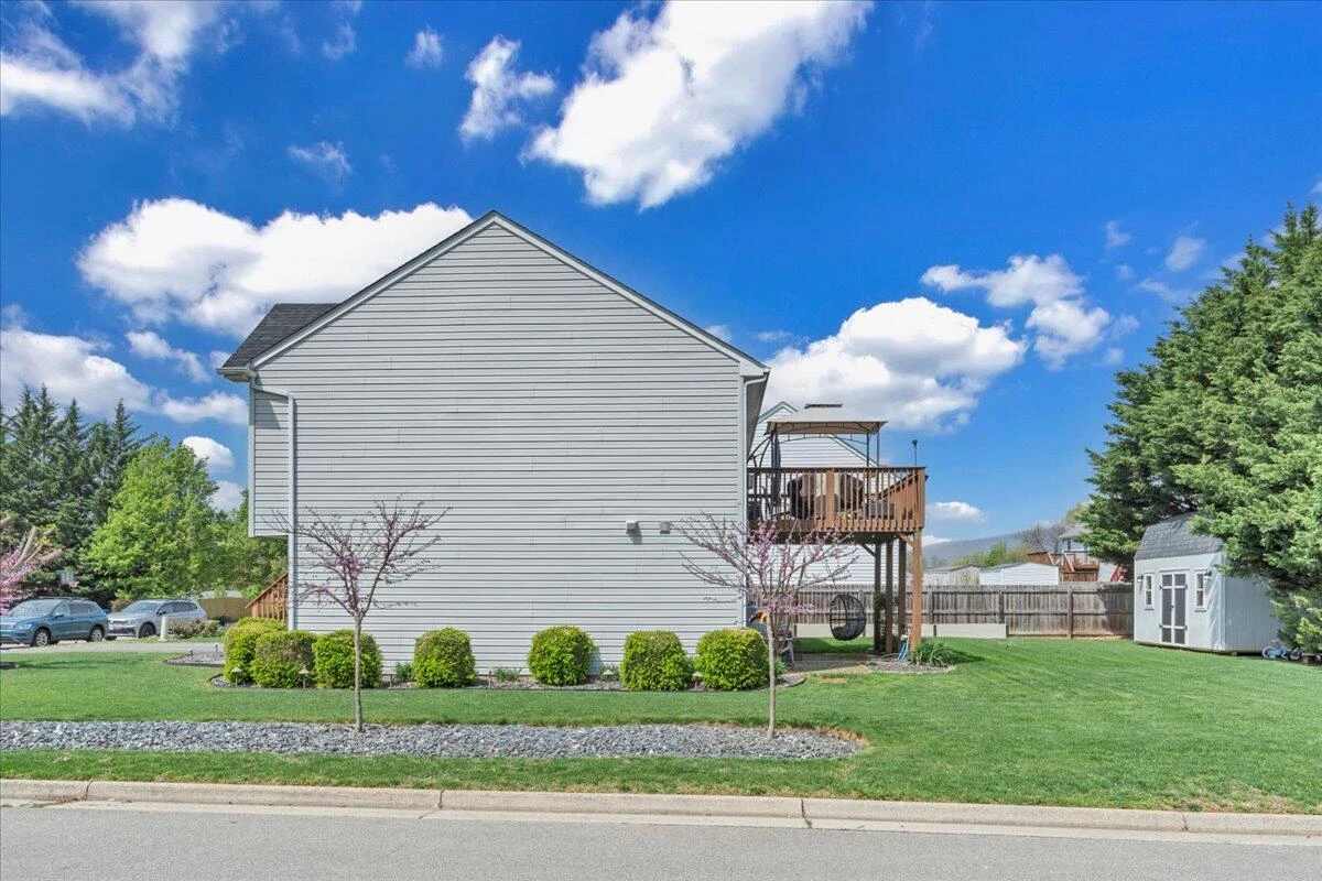 4302 Kaiden CT - Photo 36