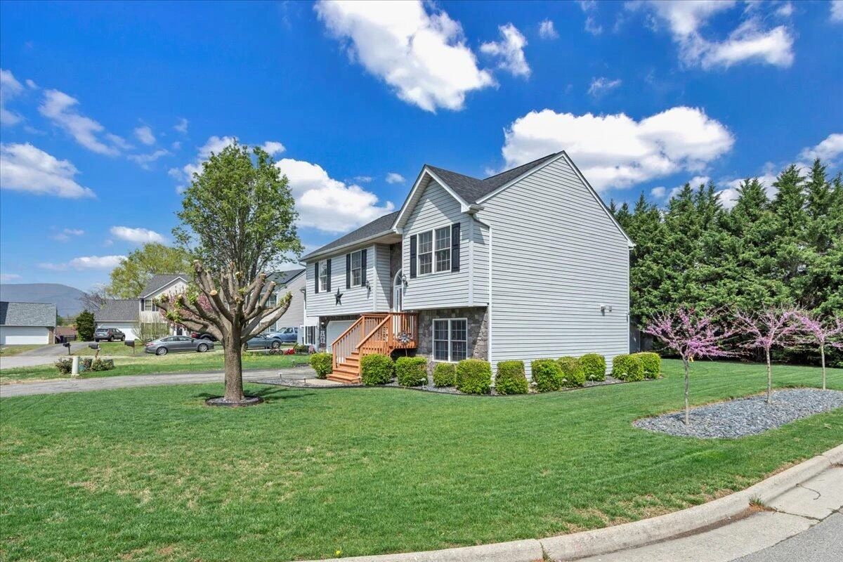 4302 Kaiden CT - Photo 39