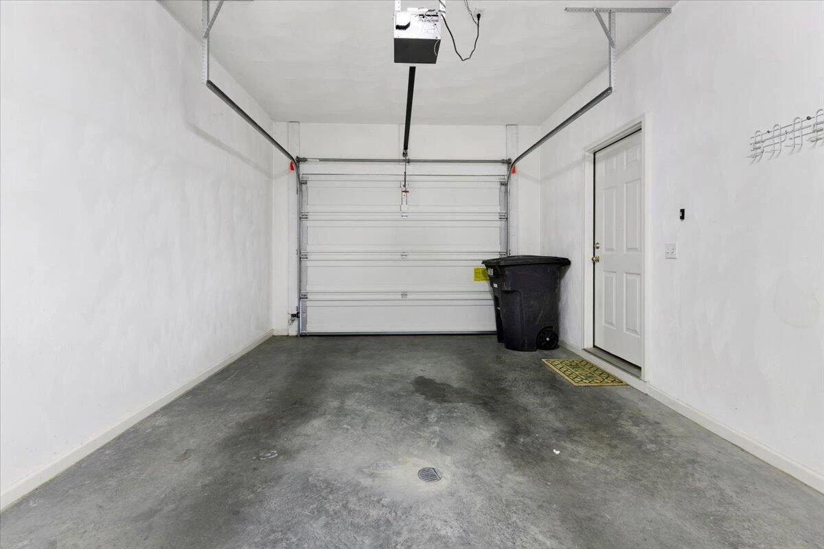 6618 Hartman CT - Photo 14