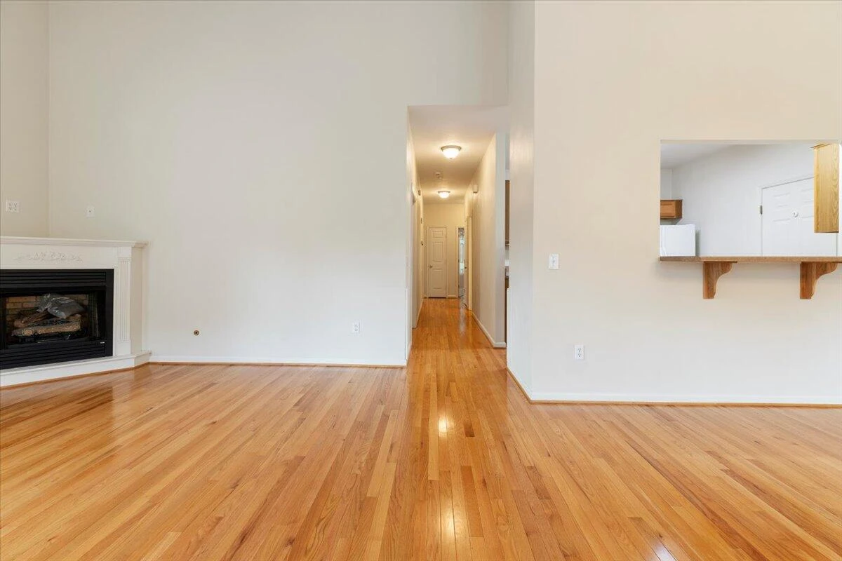 6618 Hartman CT - Photo 3