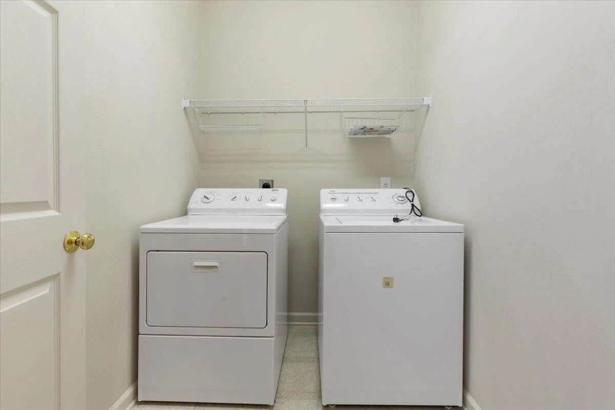 6618 Hartman CT - Photo 30