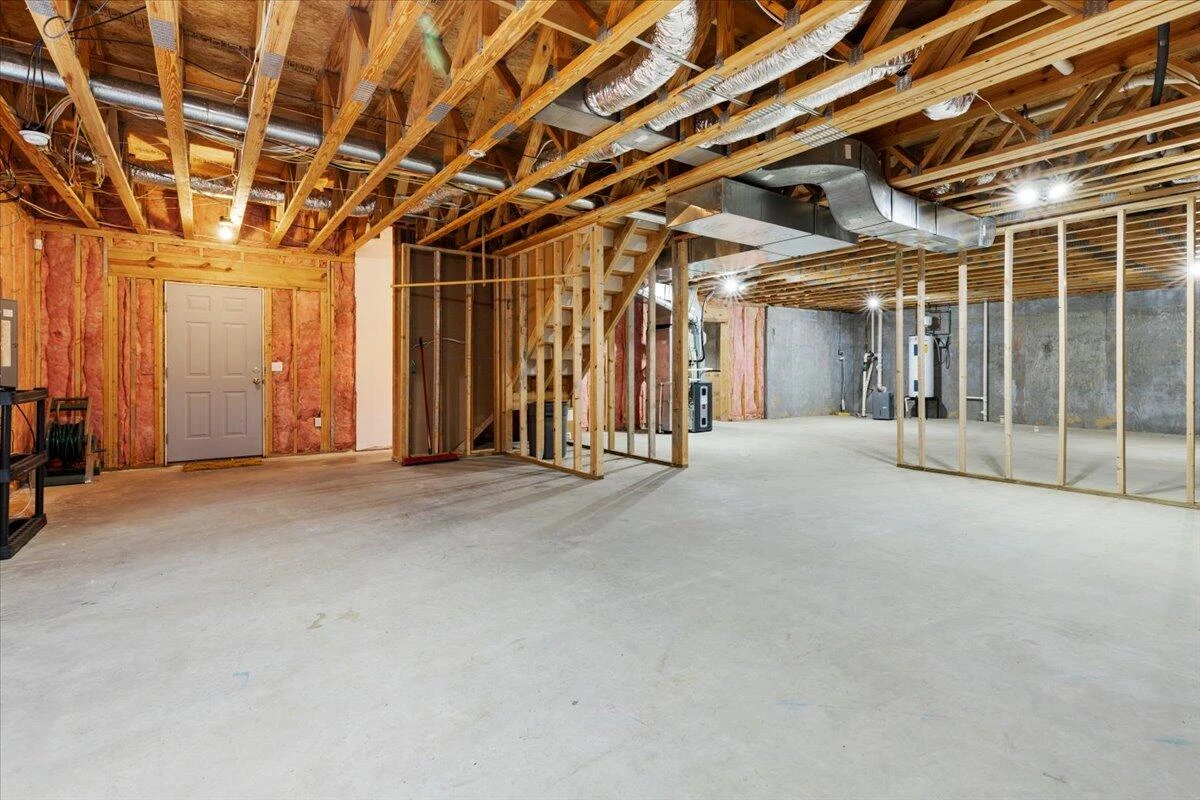 6618 Hartman CT - Photo 33