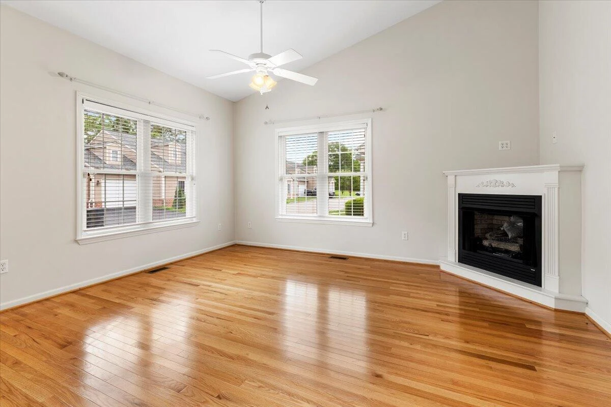 6618 Hartman CT - Photo 5