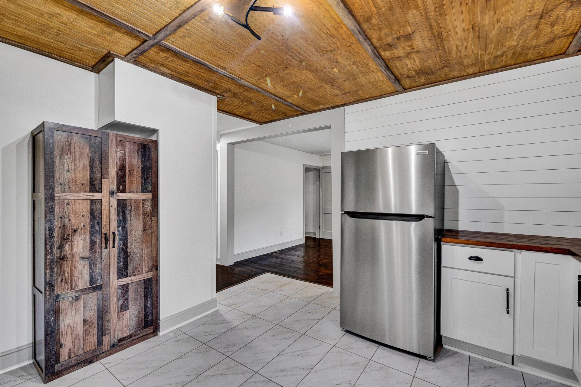 3533 Bunker Hill DR - Photo 8