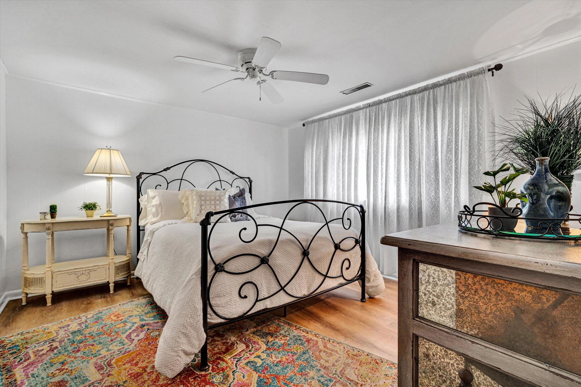 3924 Thames DR - Photo 24