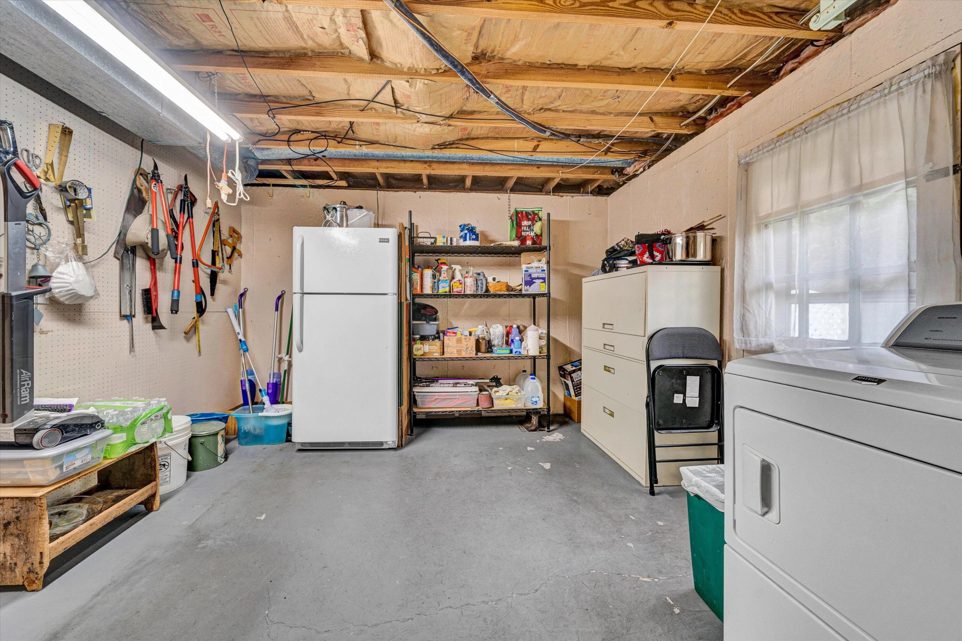3924 Thames DR - Photo 25