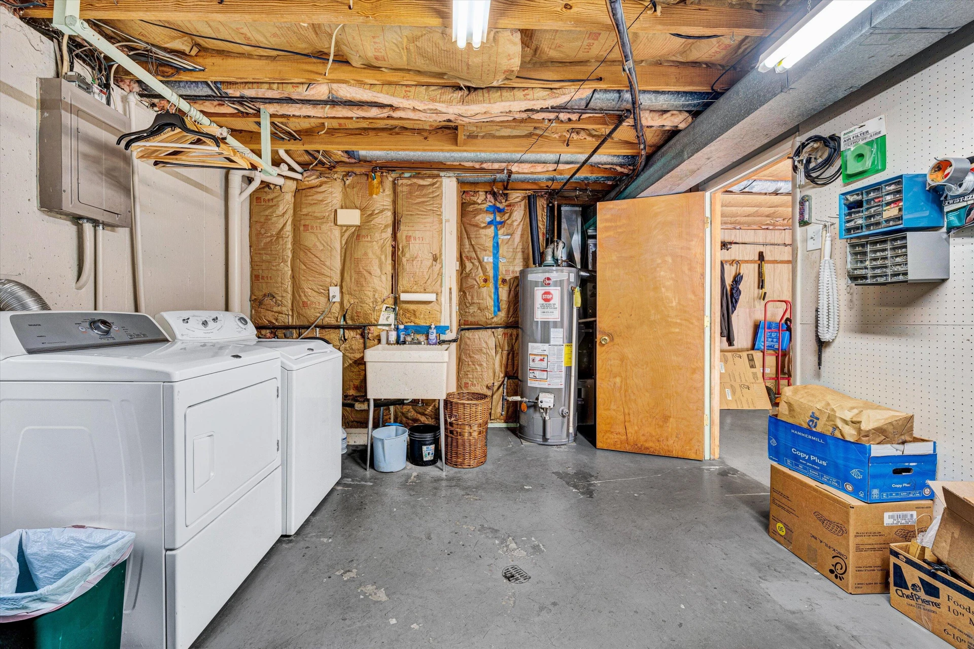 3924 Thames DR - Photo 26