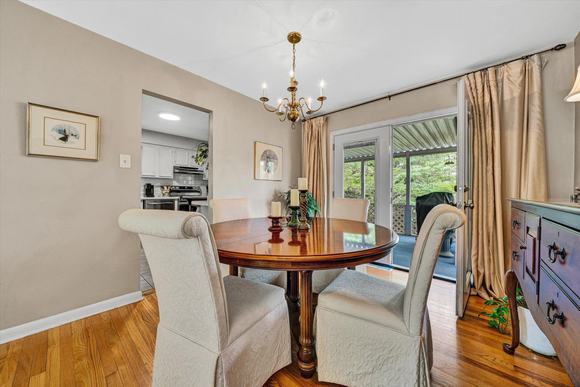 3924 Thames DR - Photo 8