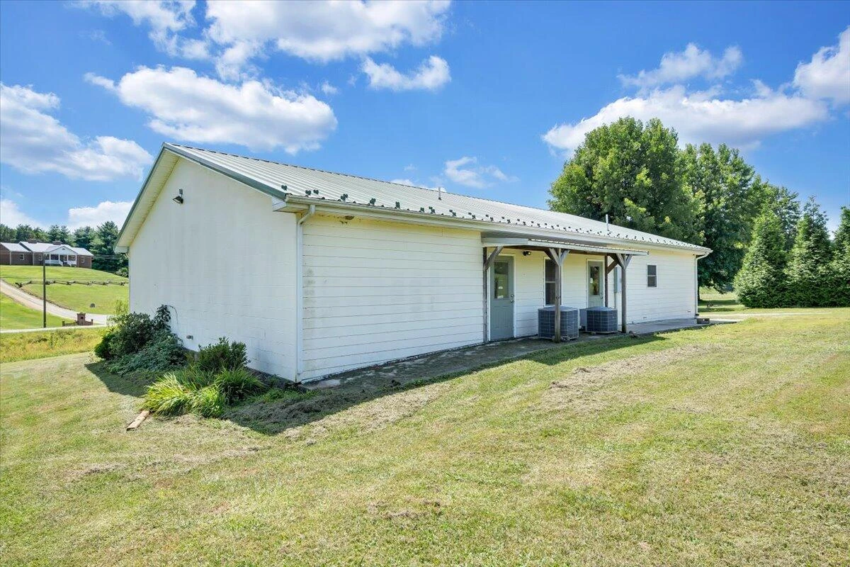 8163 Floyd Hwy - Photo 44