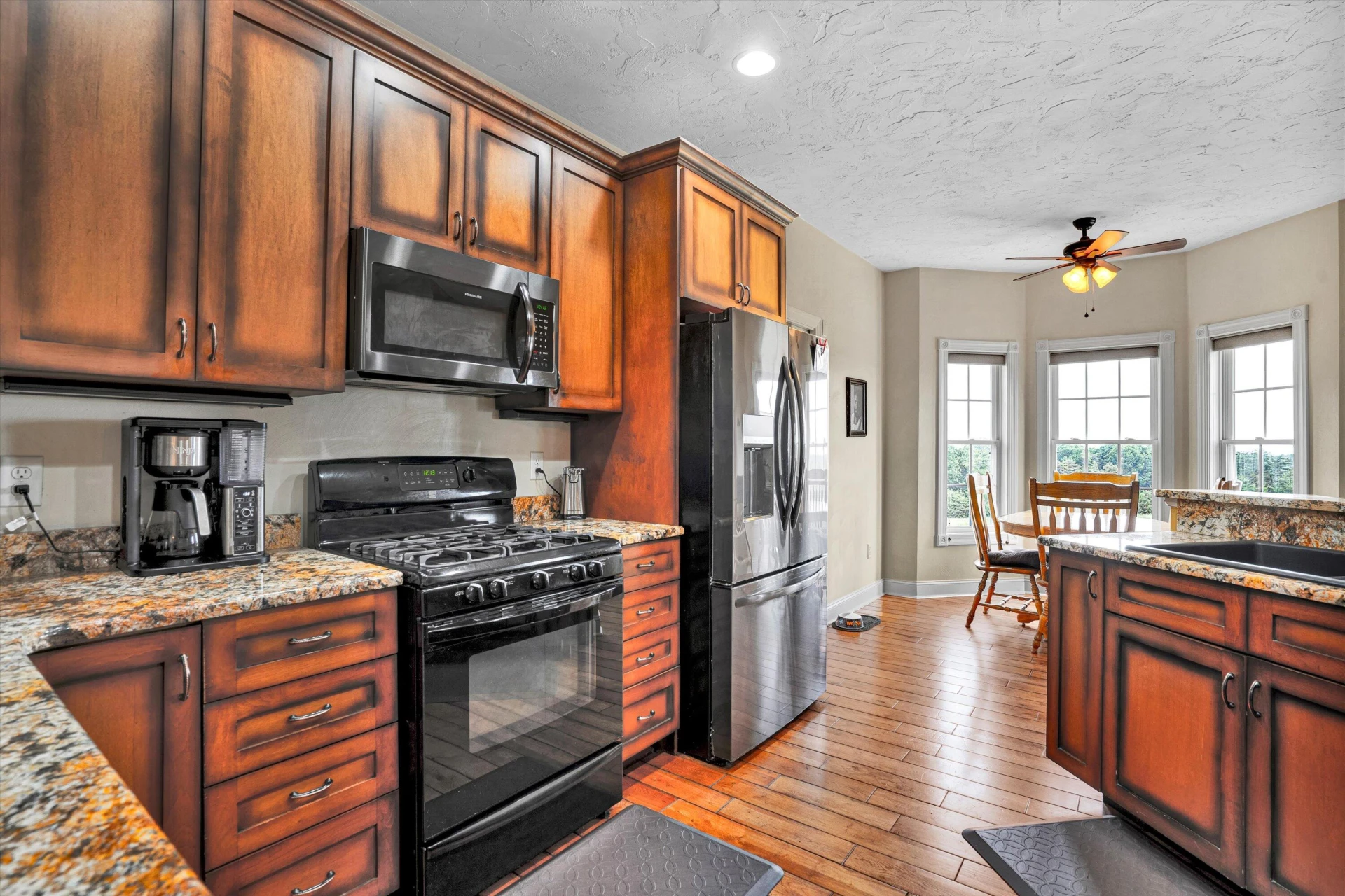 790 Bowles Valley RD - Photo 18
