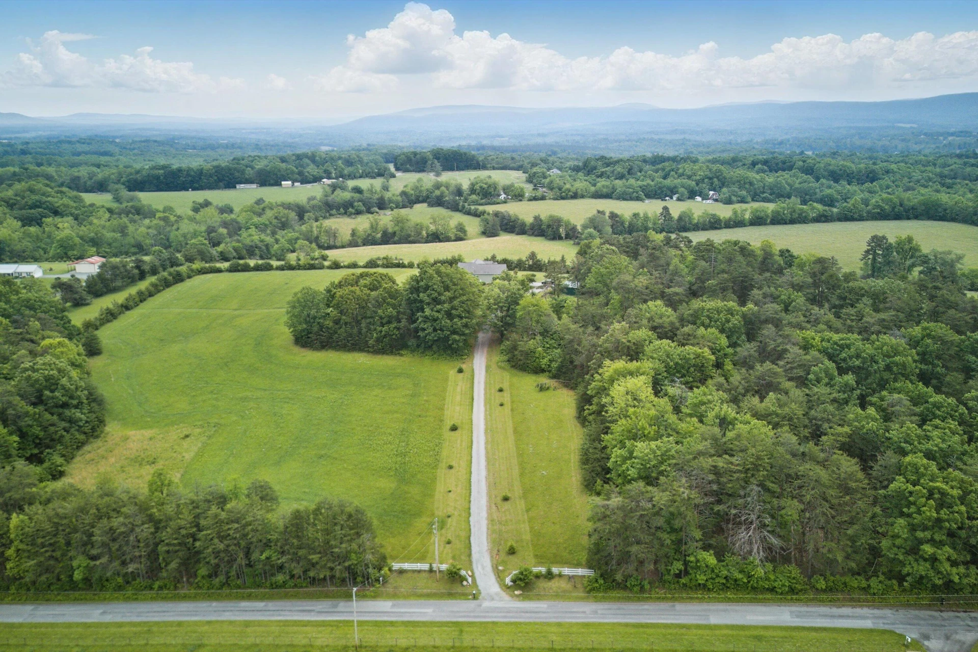 790 Bowles Valley RD - Photo 3