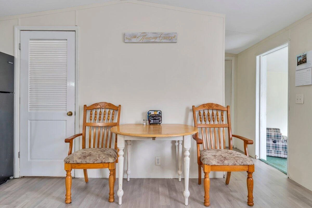 2028 Twin Peaks DR - Photo 12