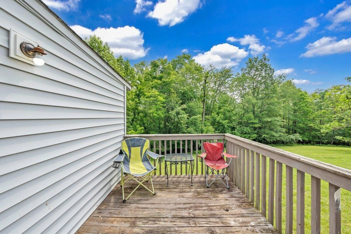 2028 Twin Peaks DR - Photo 26