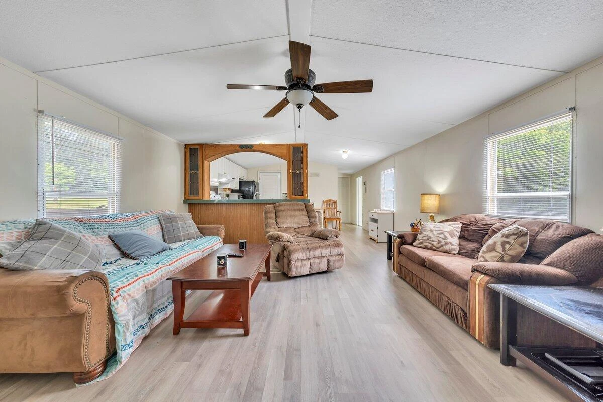2028 Twin Peaks DR - Photo 5