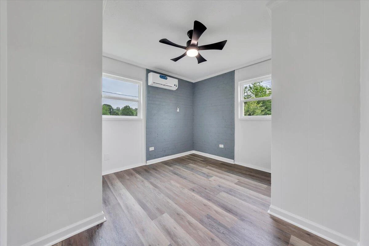 309 Clearview DR - Photo 18