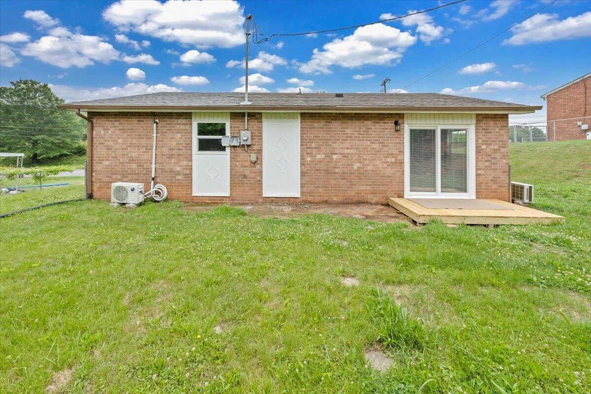 309 Clearview DR - Photo 24
