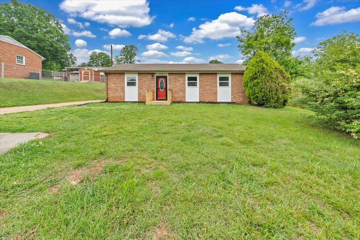 309 Clearview DR - Photo 28