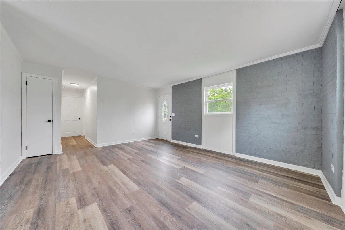 309 Clearview DR - Photo 5