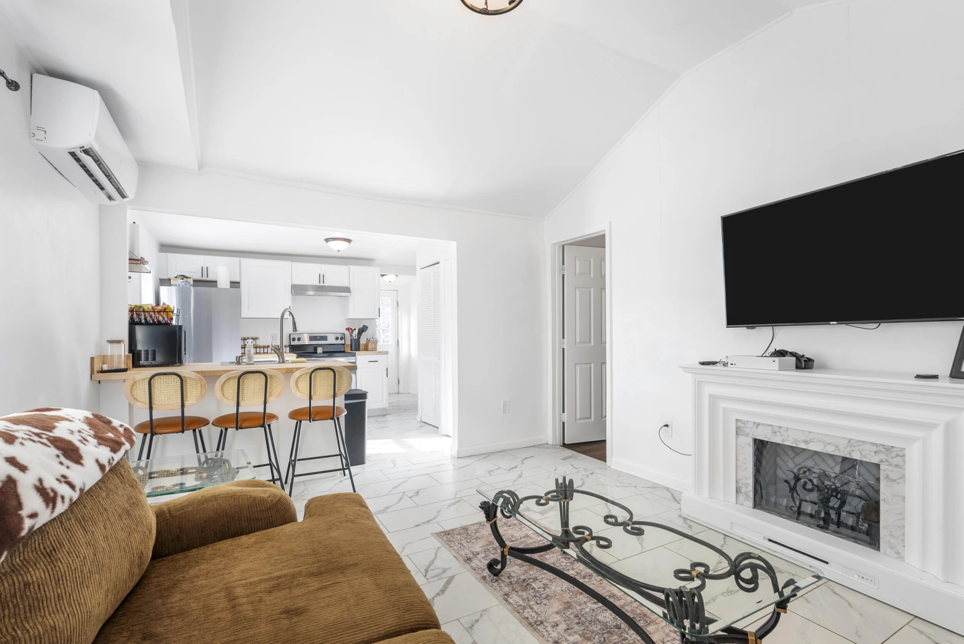 673 Orange ST - Photo 7