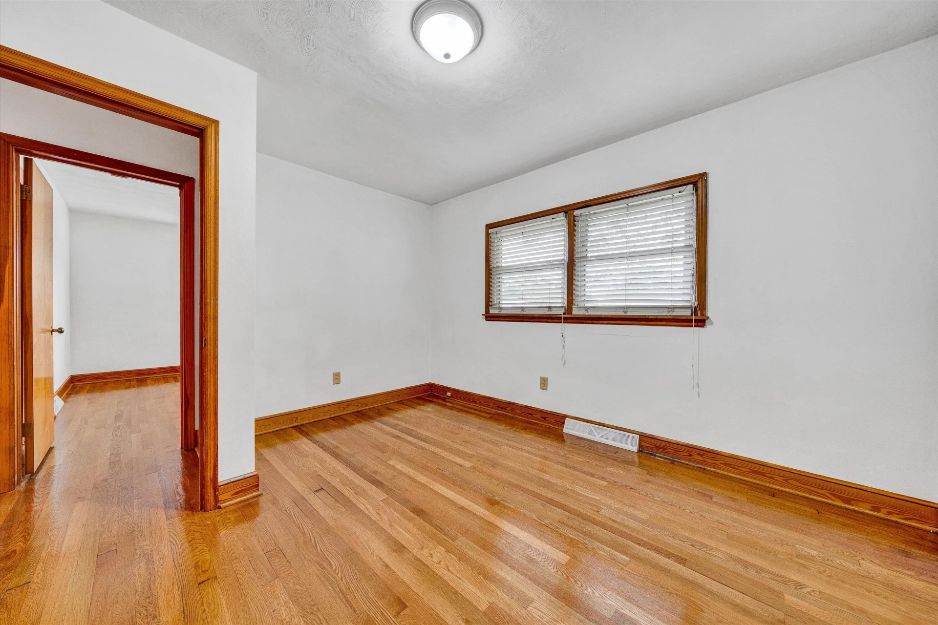 3336 Trinkle AVE - Photo 22
