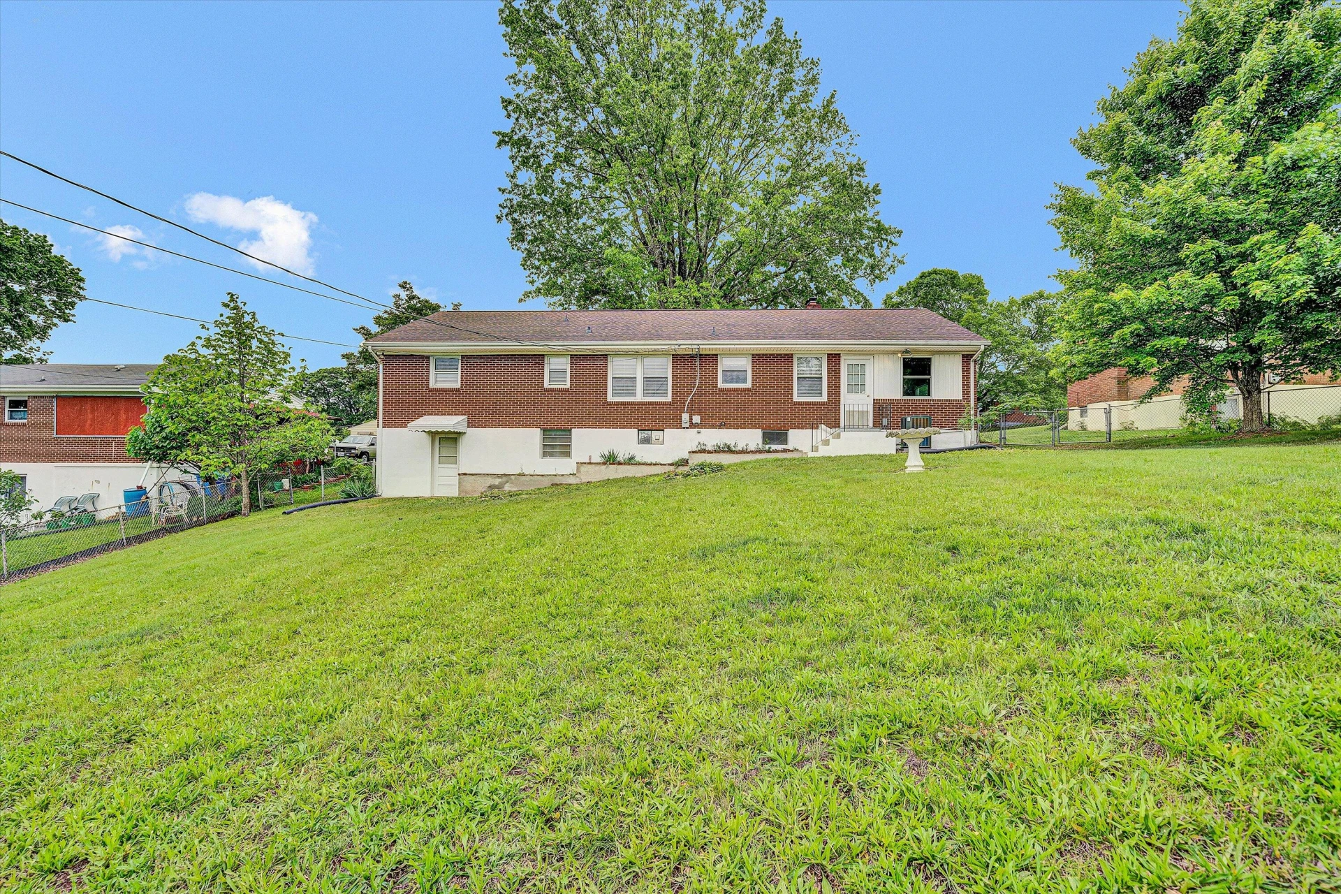 3336 Trinkle AVE - Photo 34