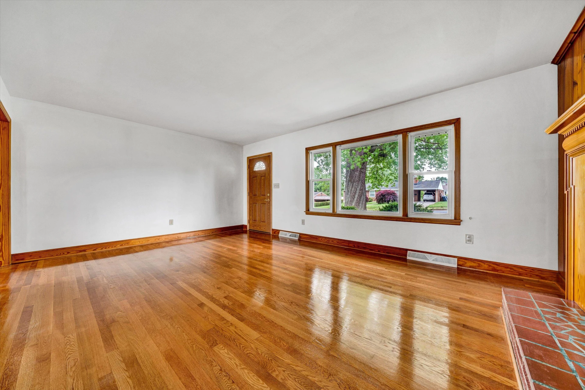 3336 Trinkle AVE - Photo 4