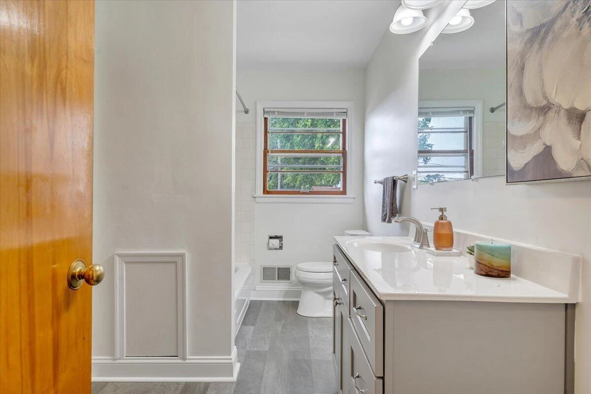 137 Frontier RD - Photo 29