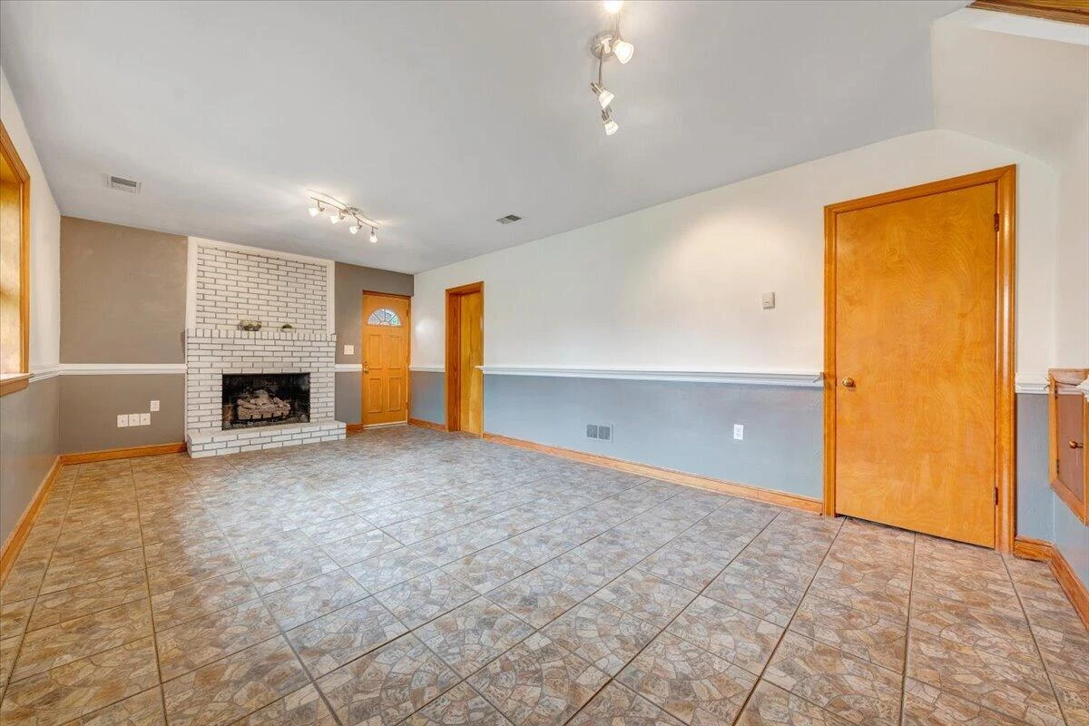 137 Frontier RD - Photo 34