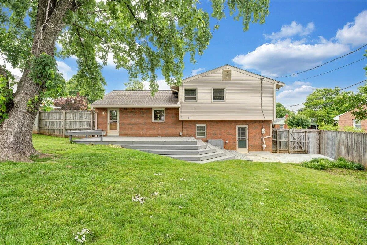 137 Frontier RD - Photo 44