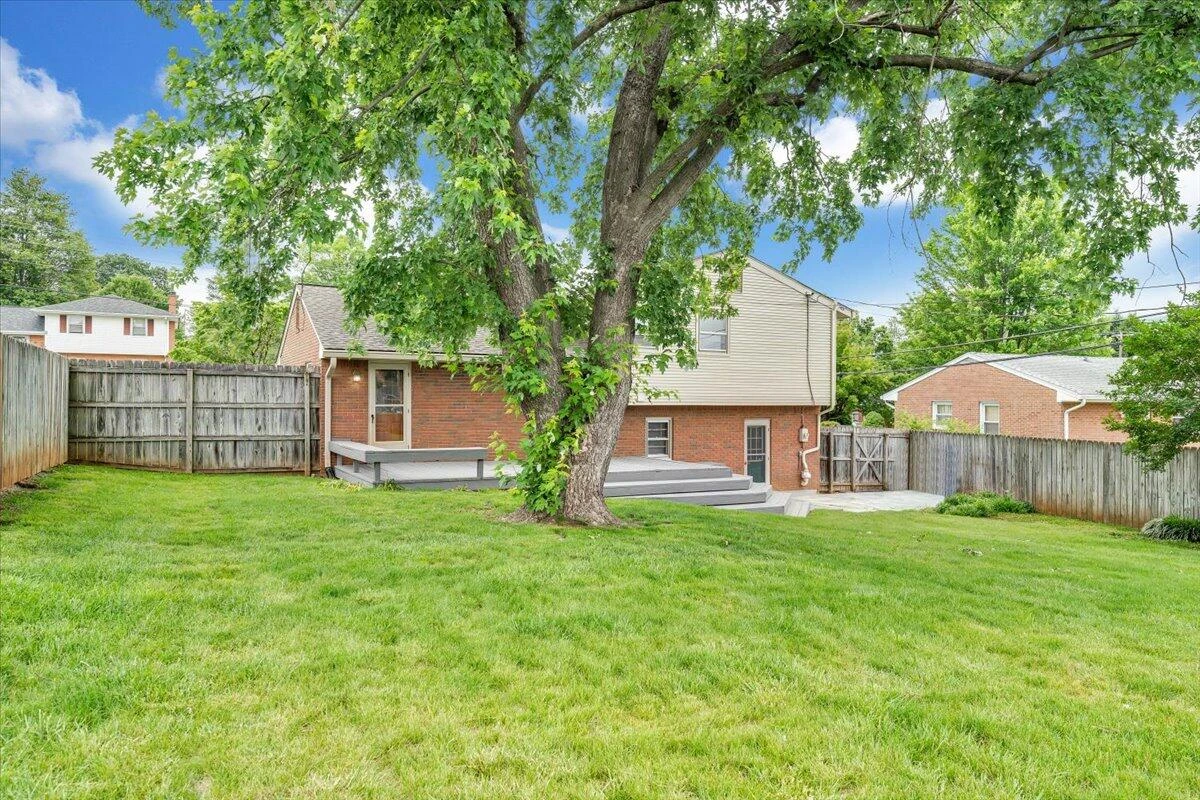 137 Frontier RD - Photo 45
