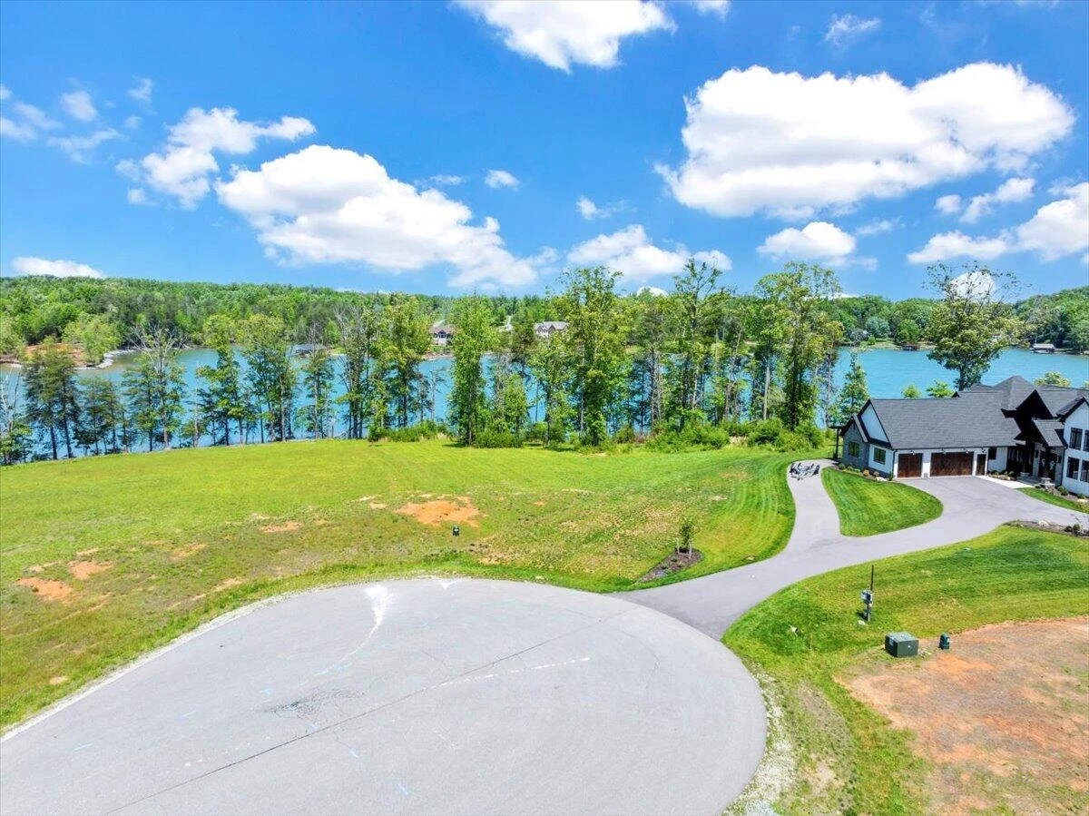 389 Hyannis PT - Photo 21
