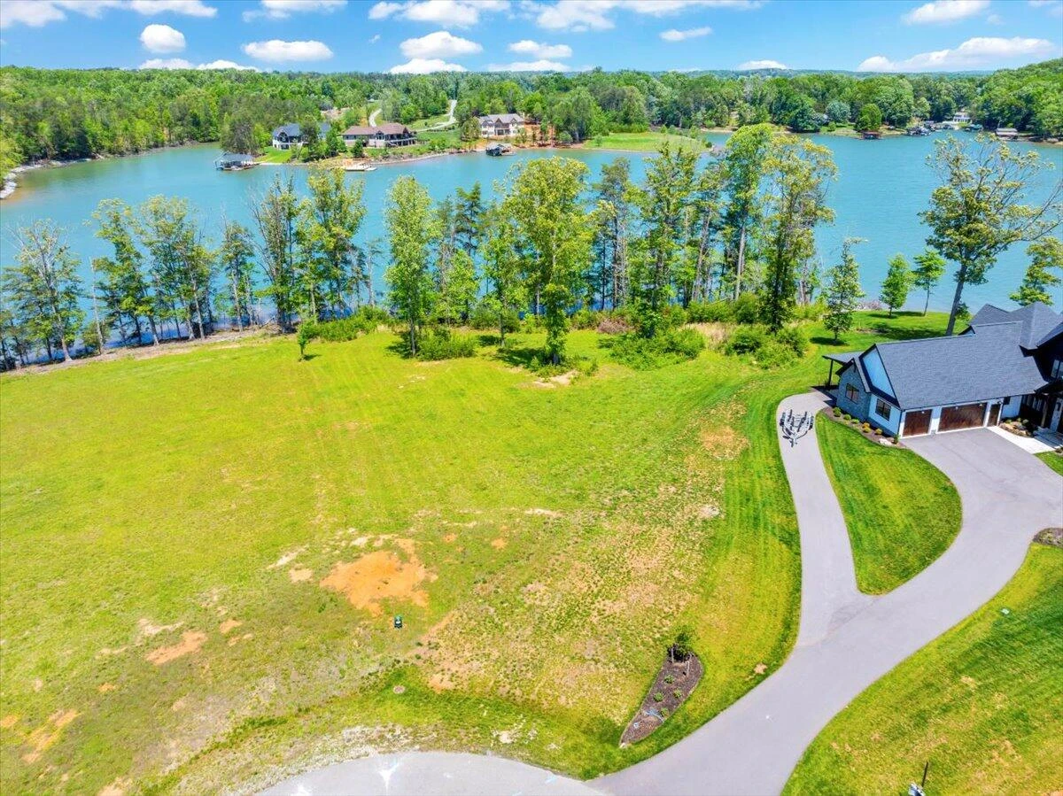 389 Hyannis PT - Photo 22