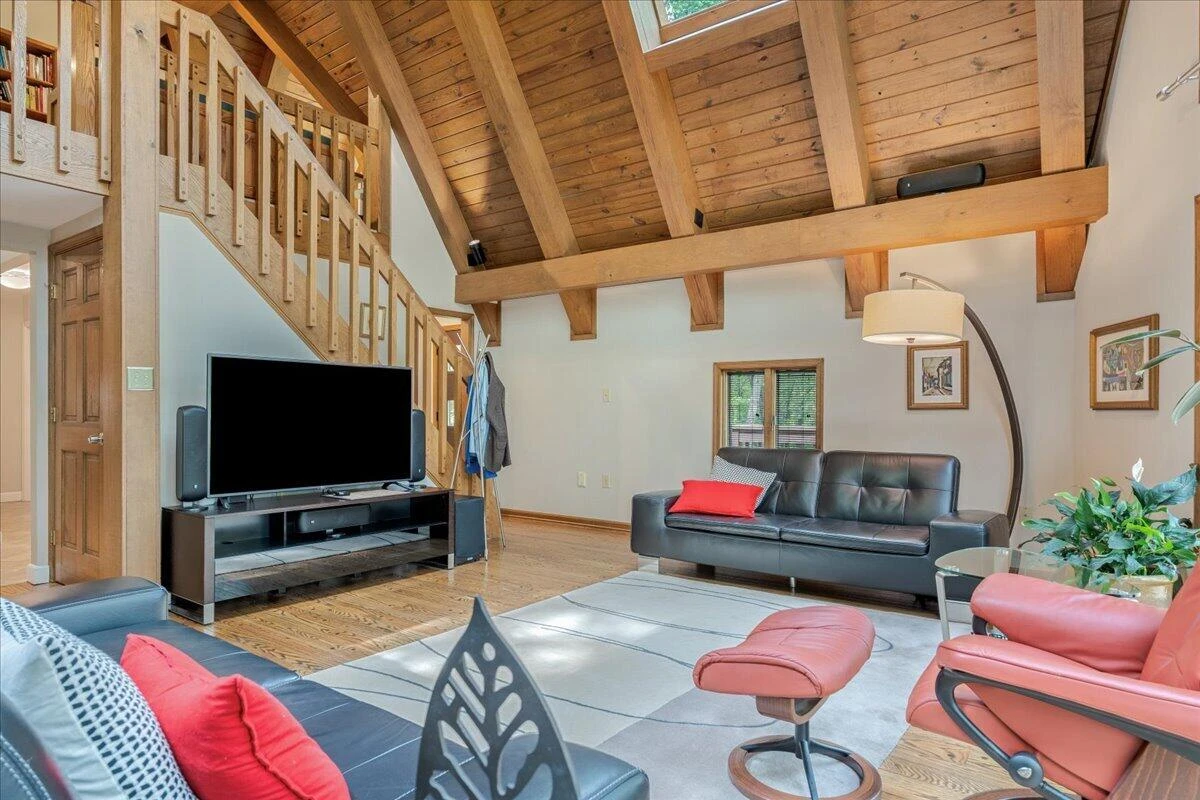 7126 Pine Needle DR - Photo 11