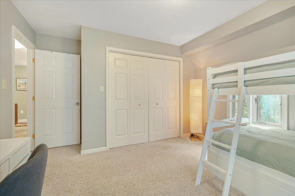 7126 Pine Needle DR - Photo 39